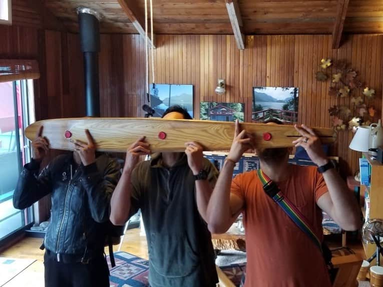 カーティス・ラムさんのインスタグラム写真 - (カーティス・ラムInstagram)「Calvin’s Officially open for business. Went for our first rip on The mermaid tour.  Thank you dan the man and dave for a wonderful time on the water + shotskis. 🤙🏽❤️🙏🏼 #beautifulbc #backyard #boat #life #boatthatlife #mycalvin #siren #mermaids #redboatcharters #canada If you’re in town, message me to find out how YOU can too!」8月14日 4時26分 - hansumlum