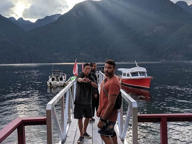 カーティス・ラムさんのインスタグラム写真 - (カーティス・ラムInstagram)「Calvin’s Officially open for business. Went for our first rip on The mermaid tour.  Thank you dan the man and dave for a wonderful time on the water + shotskis. 🤙🏽❤️🙏🏼 #beautifulbc #backyard #boat #life #boatthatlife #mycalvin #siren #mermaids #redboatcharters #canada If you’re in town, message me to find out how YOU can too!」8月14日 4時26分 - hansumlum