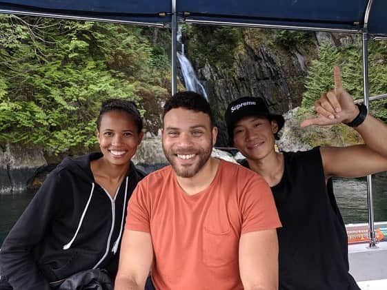 カーティス・ラムさんのインスタグラム写真 - (カーティス・ラムInstagram)「Calvin’s Officially open for business. Went for our first rip on The mermaid tour.  Thank you dan the man and dave for a wonderful time on the water + shotskis. 🤙🏽❤️🙏🏼 #beautifulbc #backyard #boat #life #boatthatlife #mycalvin #siren #mermaids #redboatcharters #canada If you’re in town, message me to find out how YOU can too!」8月14日 4時26分 - hansumlum
