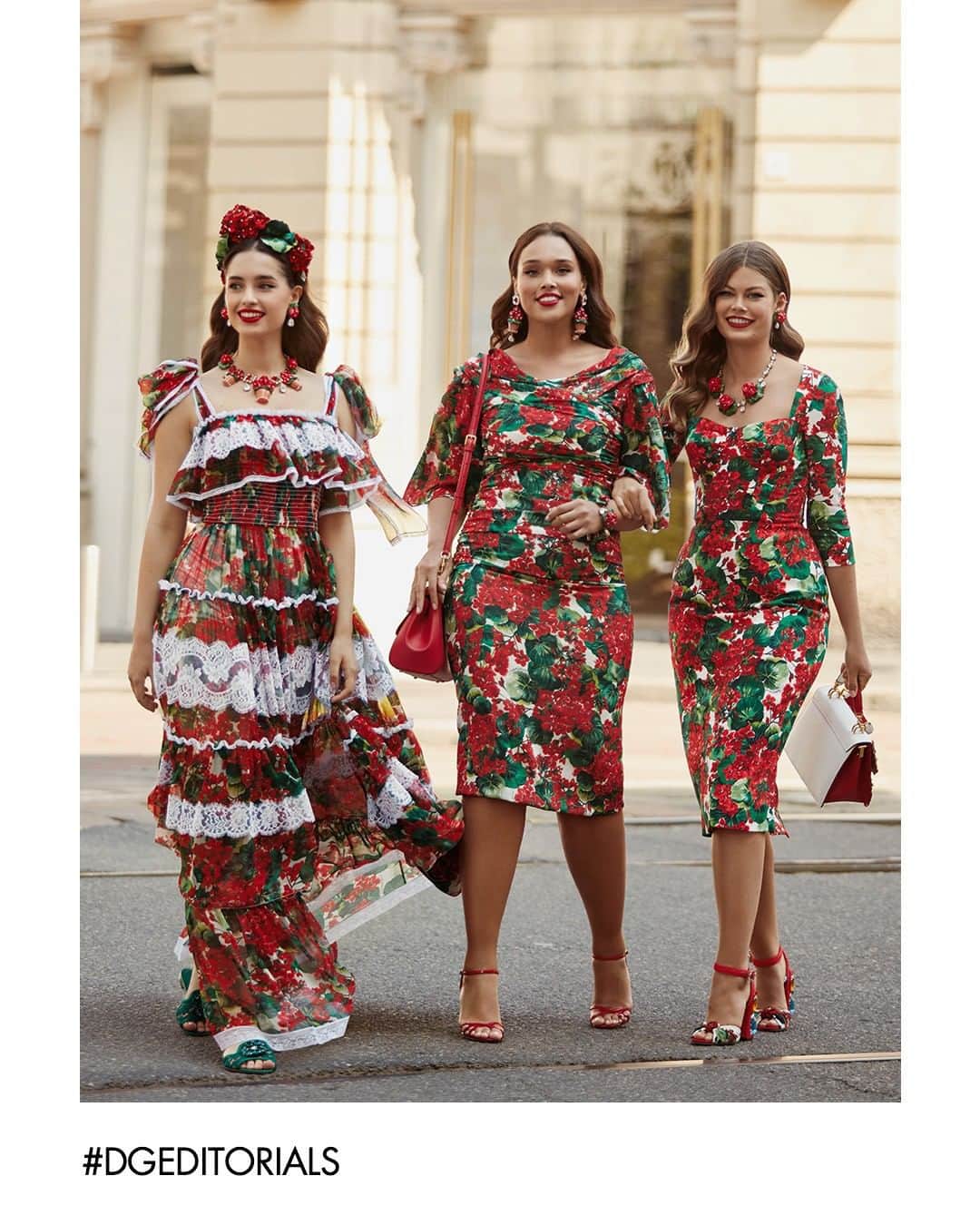 ドルチェ&ガッバーナさんのインスタグラム写真 - (ドルチェ&ガッバーナInstagram)「Dolce&Gabbana looks are featured on @forbes. #DGWomen」8月14日 19時01分 - dolcegabbana