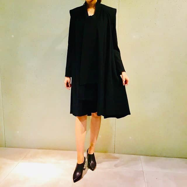 HANKYU.MODEさんのインスタグラム写真 - (HANKYU.MODEInstagram)「AKANE UTSUNOMIYA AW2019 ITEM At 3F『D-LAB』 オンラインショッピング「HANKYU FASHION」でも販売中 #Hankyu #HANKYUMODE #umedahankyu #阪急うめだ本店 #うめだ阪急 #阪急百貨店 #osaka #umeda #mode #dlab #akaneutsunomiya #アカネウツノミヤ #ベアドレス #スカート兼用 #ボウタイドレス  #onlineshopping」8月14日 18時02分 - hankyumode