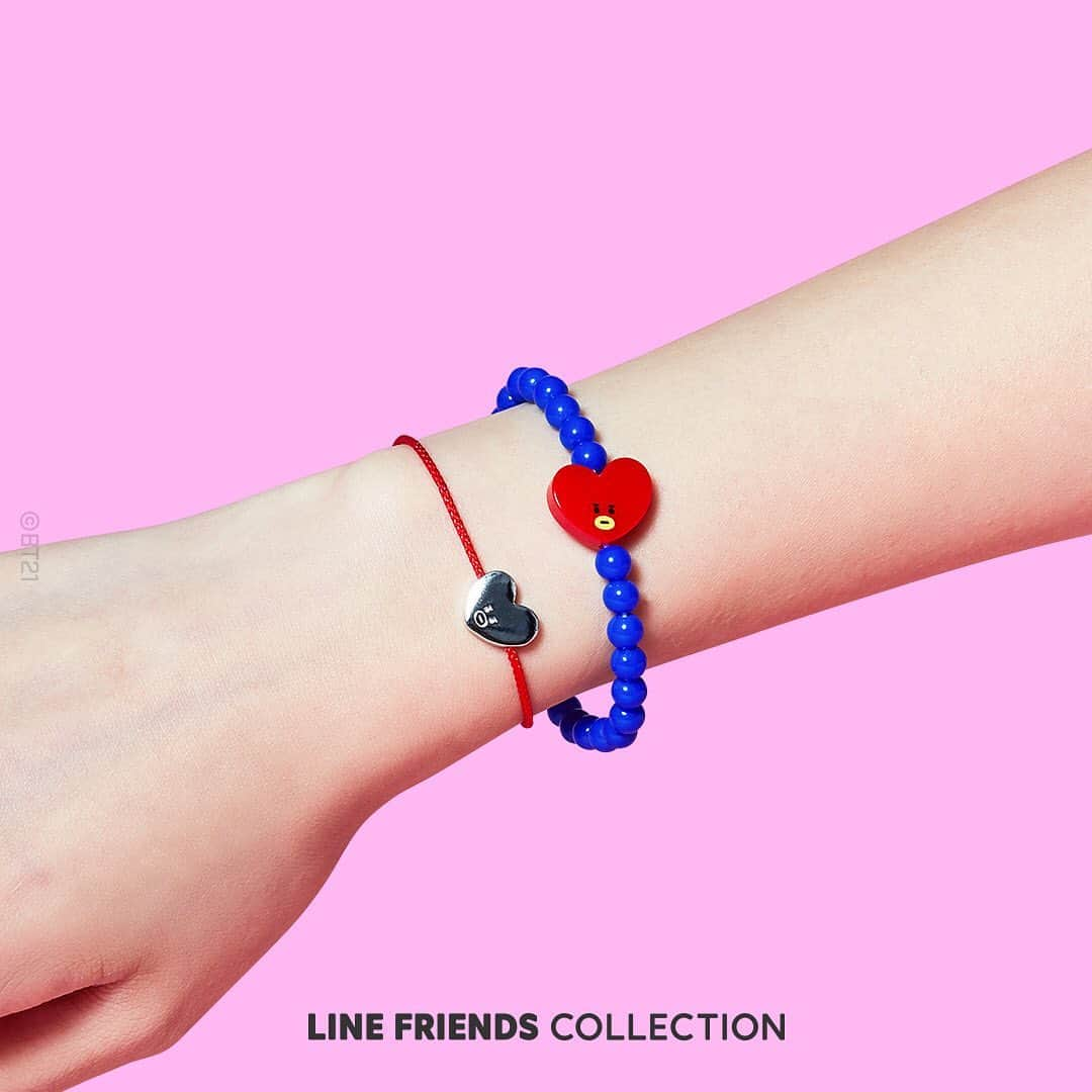 BT21 Stars of tomorrow, UNIVERSTAR!さんのインスタグラム写真 - (BT21 Stars of tomorrow, UNIVERSTAR!Instagram)「Lets post our #BT21 #BFF  Coming to you on LINEFRIENDS COLLECTION 2019.08.15.6PM (PDT)  Use discount code to get Free shipping.  Find out more > LINK IN BIO  #Beads #String #Bracelet #OOTD #Internationalshipping」8月14日 10時31分 - bt21_official