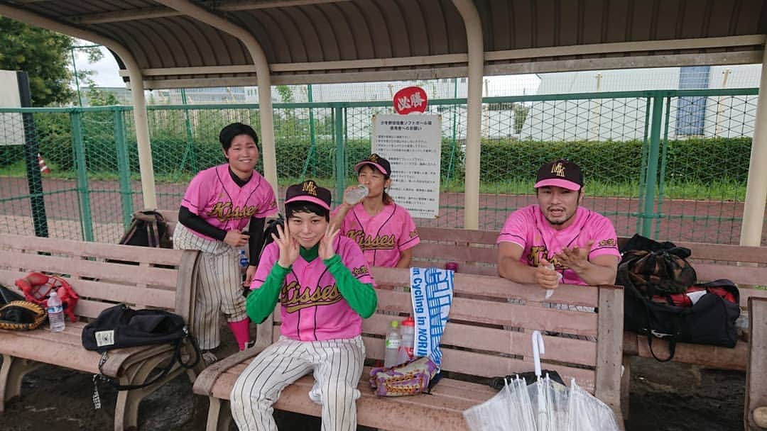 桜花さんのインスタグラム写真 - (桜花Instagram)「ひょうきんな撮影⚾⚾⚾！！！🍀 あるかたのあるものに参加してます🍀＼(^^)／ #ミラクルキッシーズ #野球  #baseball」8月14日 11時15分 - mountainohka