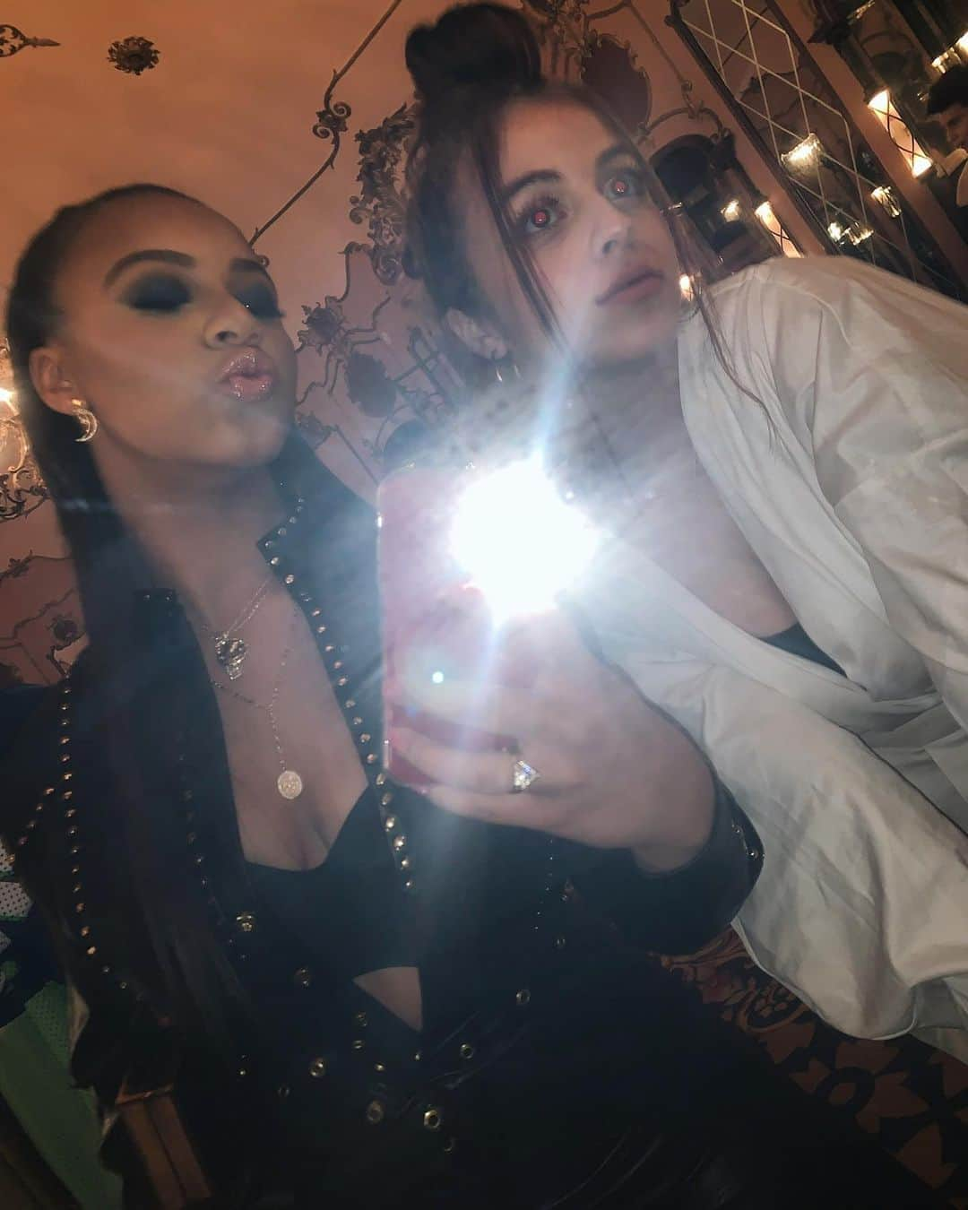 Nia Sioux Frazierさんのインスタグラム写真 - (Nia Sioux FrazierInstagram)「📸」8月14日 11時43分 - niasioux