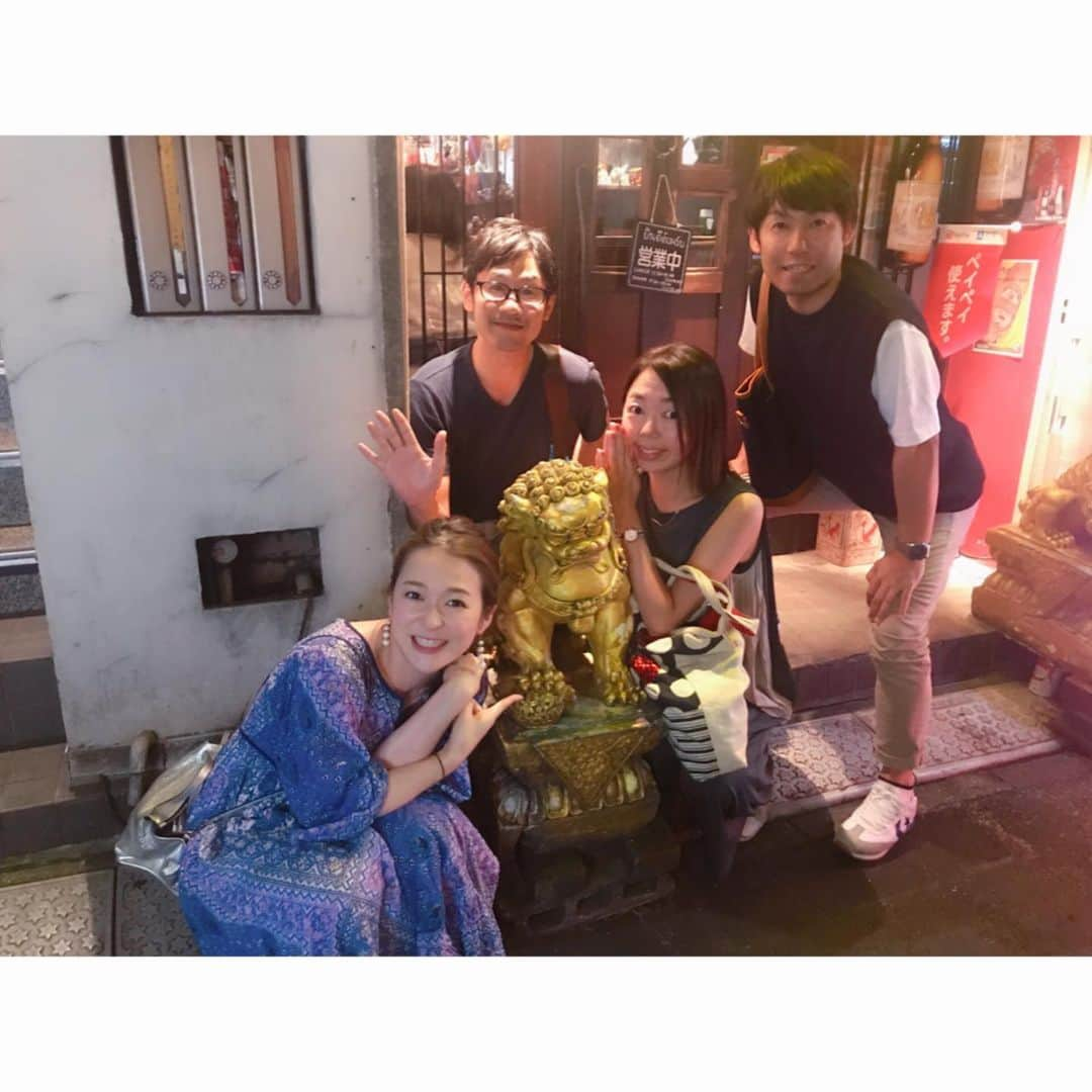 小野口奈々さんのインスタグラム写真 - (小野口奈々Instagram)「・ 東京の思い出のつづき💓 色んな人に会って、心の充電満タンで帰っていく 私の姿を友だちが撮ってくれていました😊 #大好きな先輩方と安定のタイ料理 #元KBCの増田アナウンサーともつ鍋 #温泉家の恭子ちゃんとお洒落なお店でランチ #小学校の友達と約10年分の近況報告 #会いたい人が多すぎていつも時間が足りません」8月14日 12時49分 - nana0no