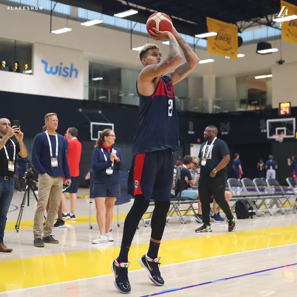 Los Angeles Lakersさんのインスタグラム写真 - (Los Angeles LakersInstagram)「Same court, different colors 🇺🇸」8月14日 12時49分 - lakers