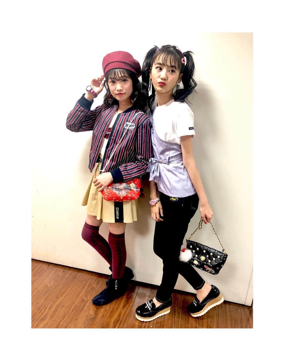 ニコ☆プチのインスタグラム：「🧸💘🦄 ルキはアルジー(@algy_official ) マアヤはディアブル(@diable_official_ ） のお洋服でした🎶 バッグはパチェリエ(@pacherie_official )なの🤭🖤 . . イヤリングはふたりともル ココネ(@le_cocone_official ）ですん~~🤤🎀 #関谷瑠紀  #丸山真亜弥」