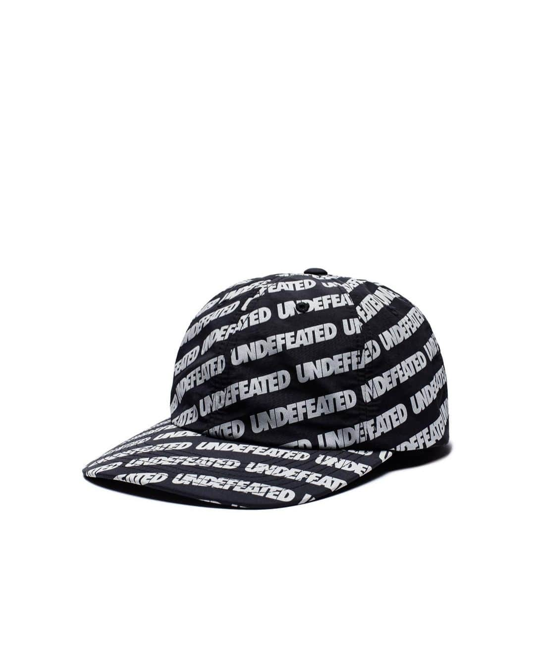 UNDFTDさんのインスタグラム写真 - (UNDFTDInstagram)「UNDEFEATED Draft Day. // Fall 19’ Hats available now at All Undefeated Chapter Stores and Undefeated.com」8月14日 14時35分 - undefeatedinc