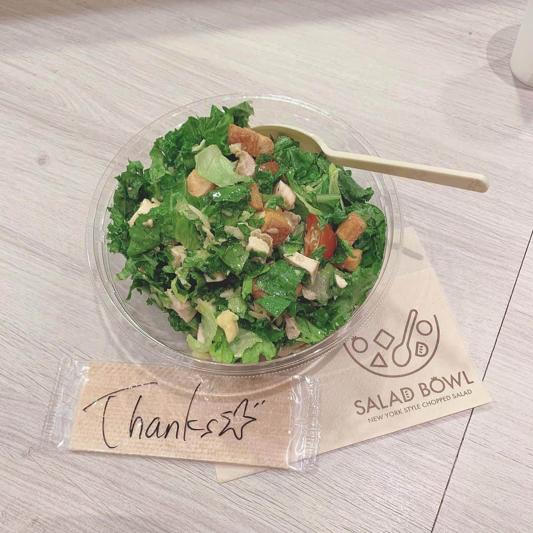 高橋みおさんのインスタグラム写真 - (高橋みおInstagram)「♡ . 最近食べたごはんたち サラダランチ多め〜 . . #saladbowl #withgreen #crispsaladworks #macys #salad #lunch #dinner #cafe #shibuya #nagoya #daikanyama #ginza #渋谷カフェ #銀座カフェ #名古屋カフェ #サラダ専門店 #カフェ #カフェ巡り」8月14日 14時38分 - miochin052