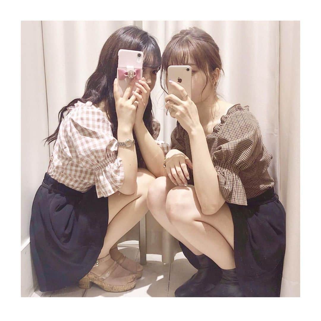 one after another NICECLAUPさんのインスタグラム写真 - (one after another NICECLAUPInstagram)「ㅤㅤㅤㅤㅤㅤㅤㅤㅤㅤㅤㅤㅤ  ㅤㅤㅤㅤㅤㅤㅤㅤㅤㅤㅤㅤㅤ 【#ナイスクラップの参戦服 🌻💓】 ㅤㅤㅤㅤㅤㅤㅤㅤㅤㅤㅤㅤㅤ  ガーリーさんにオススメ♡  人気のバックリボンブラウスと フレアショートパンツを合わせた #王道参戦服🌻  #シミラールック で お出掛けするのにも おすすめ👌💕💕 ㅤㅤㅤㅤㅤㅤㅤㅤㅤㅤㅤㅤㅤ  ㅤㅤㅤㅤㅤㅤㅤㅤㅤㅤㅤㅤㅤ﻿﻿ 詳細は公式通販にUP❤︎﻿﻿ ㅤㅤㅤㅤㅤㅤㅤㅤㅤㅤㅤㅤㅤ﻿﻿﻿﻿﻿﻿﻿﻿ プロフィール欄のURLから❤︎﻿﻿﻿﻿﻿﻿﻿﻿﻿ ﻿﻿﻿﻿﻿﻿﻿﻿﻿﻿ @niceclaup_official_﻿﻿﻿﻿﻿﻿﻿﻿﻿﻿ ㅤㅤㅤㅤㅤㅤㅤㅤㅤㅤㅤㅤㅤ﻿﻿﻿﻿﻿﻿﻿﻿﻿﻿ ﻿﻿ㅤㅤㅤㅤㅤㅤㅤㅤㅤㅤㅤㅤㅤ﻿﻿﻿﻿﻿﻿﻿﻿ ﻿﻿﻿﻿﻿﻿﻿﻿ #niceclaup #niceclaup_ootd #niceclaup_2019ss #ootd #2019ss #fashion #frill #ribbon #ショートパンツ #チェック  #ナイスクラップのシミラールック  ㅤㅤㅤㅤㅤㅤㅤㅤㅤㅤㅤㅤㅤ」8月14日 14時38分 - niceclaup_official_