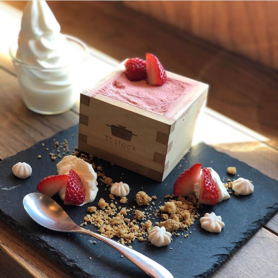 RETRIP<リトリップ>グルメのグルメインスタ