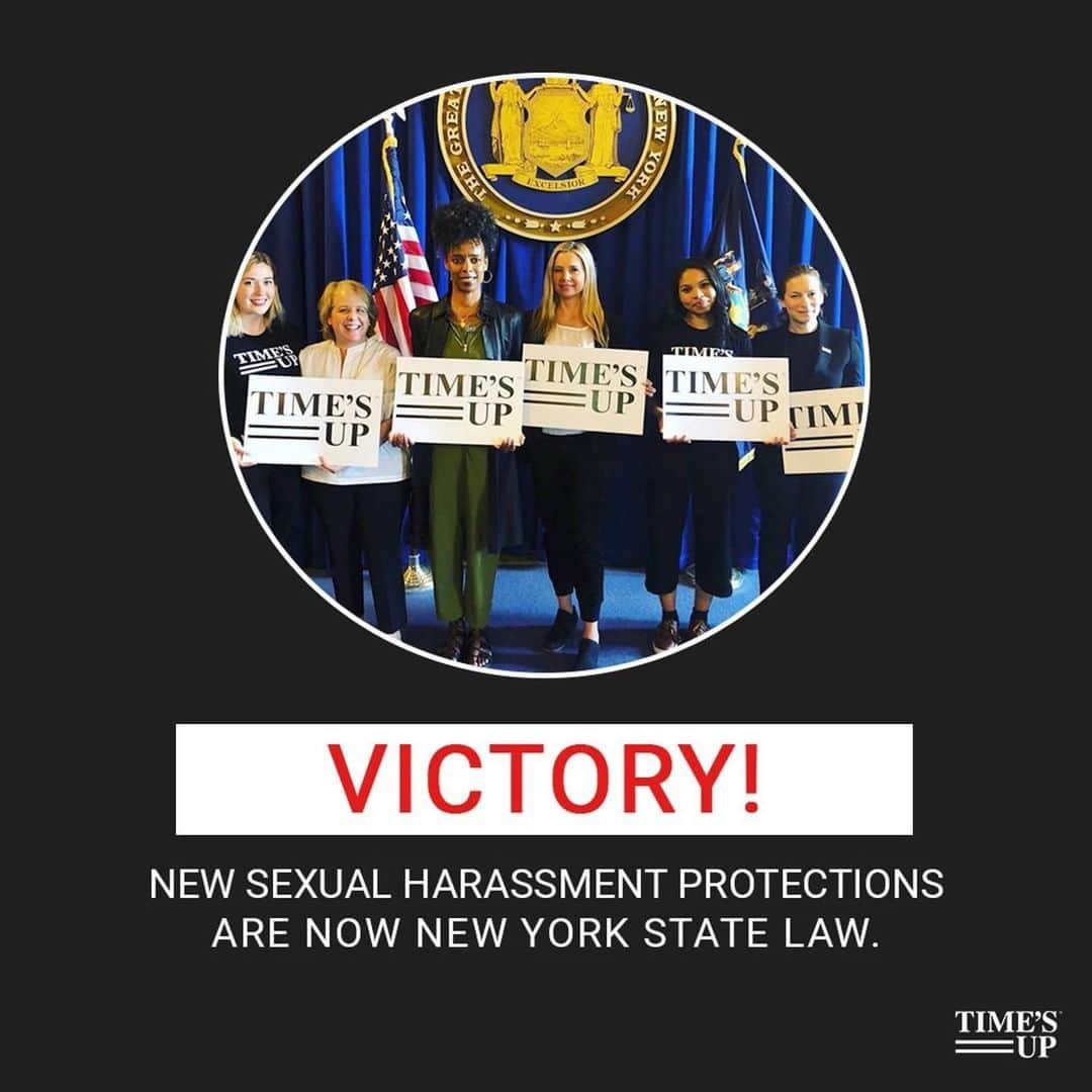 デブラ・メッシングさんのインスタグラム写真 - (デブラ・メッシングInstagram)「Big news! @NYGovCuomo just signed part of the @TIMESUPNOW #NYSafetyAgenda into law, strengthening protections against sexual harassment at work for millions of New Yorkers and ensuring that people are able to hold workplace harassers accountable. Excited to continue this work in New York and beyond! #TIMESUP RP: @ashley_judd 👏🏻👏🏻👏🏻」8月14日 14時46分 - therealdebramessing