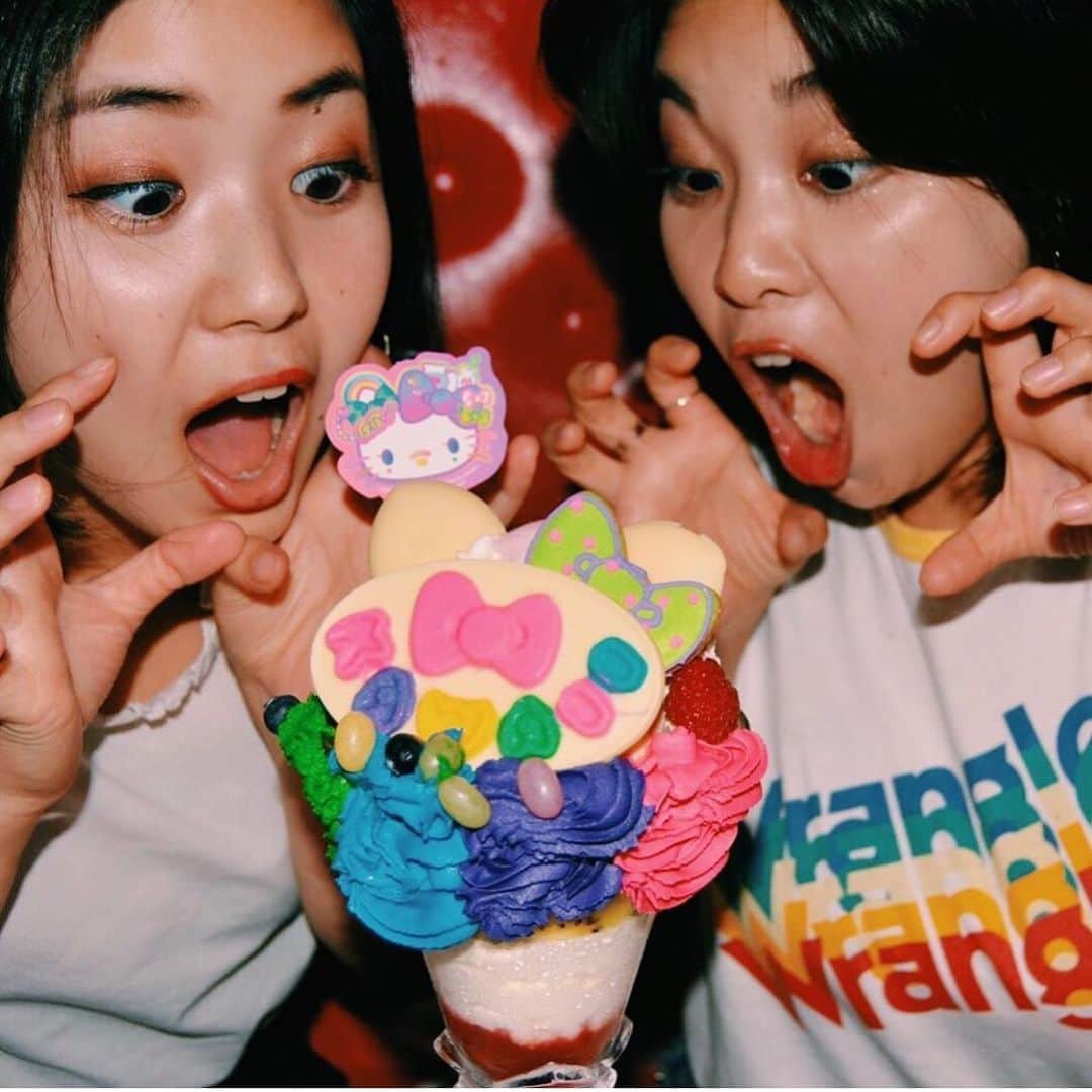 KAWAII MONSTER CAFEのグルメインスタ