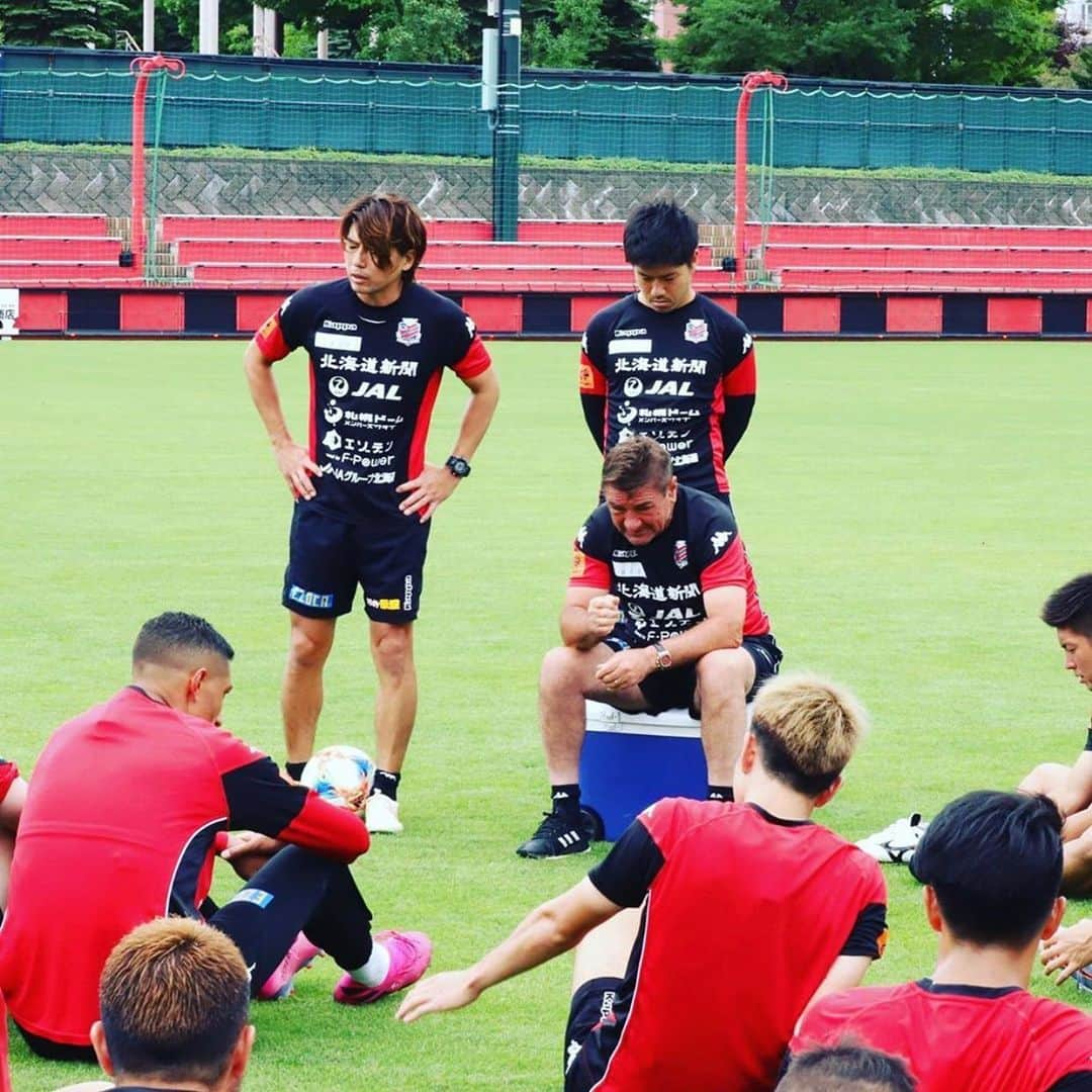 ジェイ・ボスロイドさんのインスタグラム写真 - (ジェイ・ボスロイドInstagram)「It’s been a hard week of training in preparation for our trip to Shizuoka on the weekend! It’s going to be a tough game but we are ready!  #consadole#team#together#win#belief#determination#striveforgreatness#blessed#hardwork#dedication#soccer#football#training#japan#jleague#adidas#adidastokyo」8月14日 16時34分 - jaybothroyd