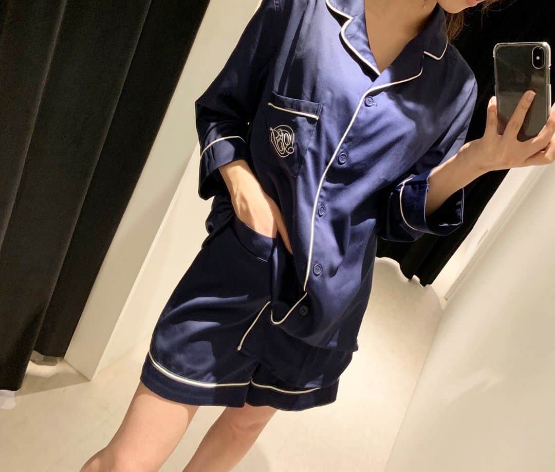 Ravijour札幌4丁目プラザ店のインスタグラム：「8月16日 #release ❤️ 新作ラヴィの定番パジャマ💫 色々な着方ができちゃう🙈 詳しくはblog更新しました！ TOPのURLから飛んでください！ #ラヴィジュール #ravijourstaff  #ravijoursapporo  #ravijourofficial」