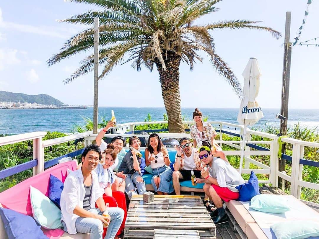 遠山雄也さんのインスタグラム写真 - (遠山雄也Instagram)「#RELAXX . . . . #BBQ . 夏しました . 🏖🍖🍆🍻🥤🍽☀️🦐🦑🕶 . . . . . LOVE team . . #RELAXX #表参道 #青山 #美容室 #美容院 #ヘアサロン #美容師 #遠山雄也 #ヘアメイク #RELAXX表参道 #リラックス #ダメージケア #トリートメント #超音波トリートメント #ヘアケア #fashion #Instagood #hair #メイク #ヘアスタイル」8月14日 17時10分 - yuyatoyama