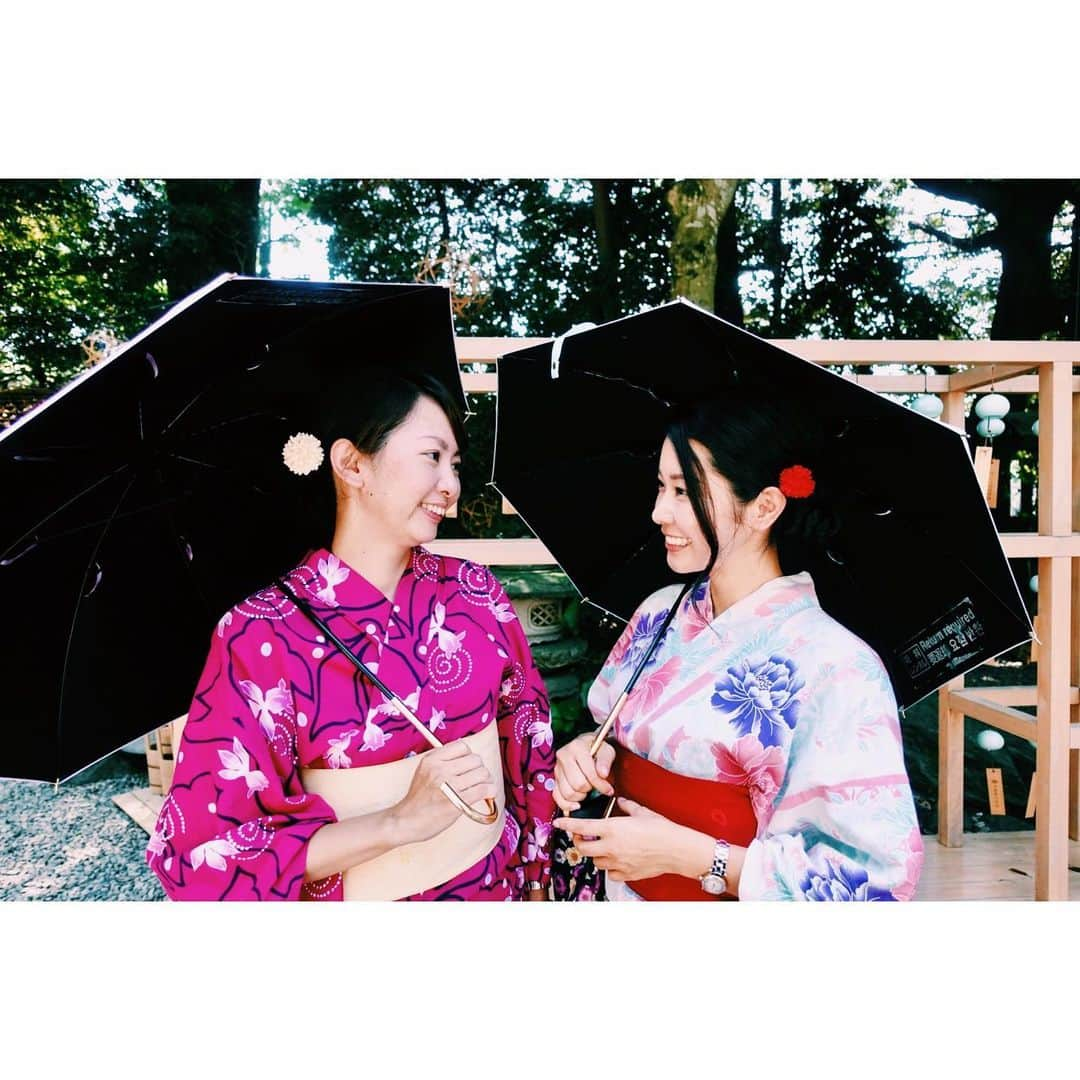 福山智可子さんのインスタグラム写真 - (福山智可子Instagram)「Yukata day in Kawagoe with my sister :) 川越日傘無料レンタルしてお姉ちゃんと浴衣でぶらり👘🍡 川越日傘が写ってる写真をインスタに投稿するとかき氷ペア食事券が当たるキャンペーンもやってるみたい！#川越日傘 忘れないでね @tobu_art_train  #川越日傘 #川越 #kawagoe」8月14日 17時21分 - chikako808