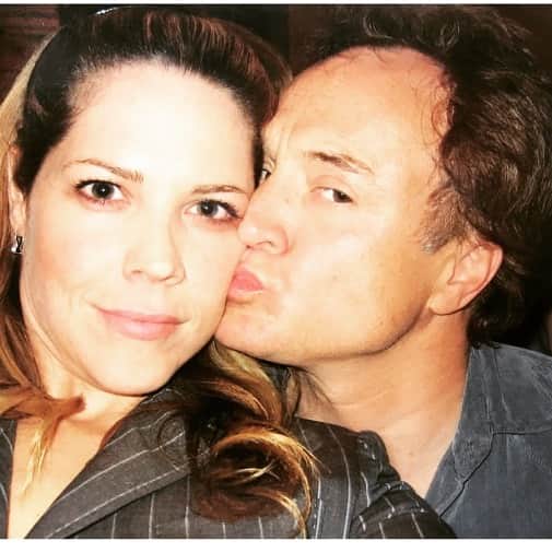 メアリー・マコーマックのインスタグラム：「This guy ❤️#westwingwednesday」