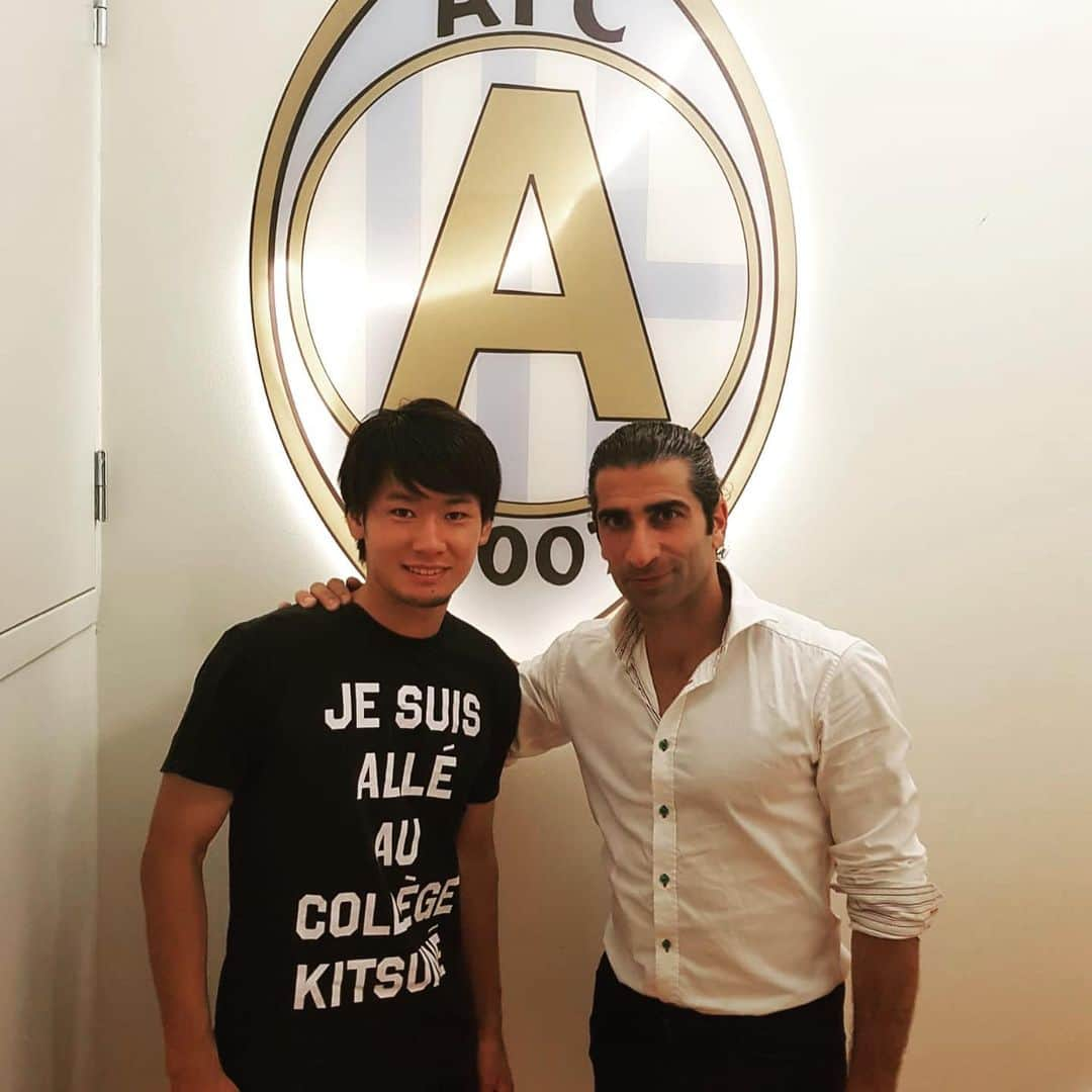 高橋壮也さんのインスタグラム写真 - (高橋壮也Instagram)「この度スウェーデン一部のAFC eskilstunaと、契約することになりました。 自分の夢であった海外挑戦ができることを嬉しく思っています。 最終的には、10人くらいのトライアウト生が来て、最後の試合では、11人中8人が知らない選手でしたが、なんとか粘り強くやり、契約することになりました。 とりあえず楽しく色んなことにチャレンジしていけたら良いと思っています。  Everything is up to me  Things are looking up If I’m forced to say something  I could learn from my past mistake  It was not easy  But I did best  Thank you for giving me some opportunity. Just break a leg Just do it and just keep it .」8月14日 19時21分 - soya.takahashi3