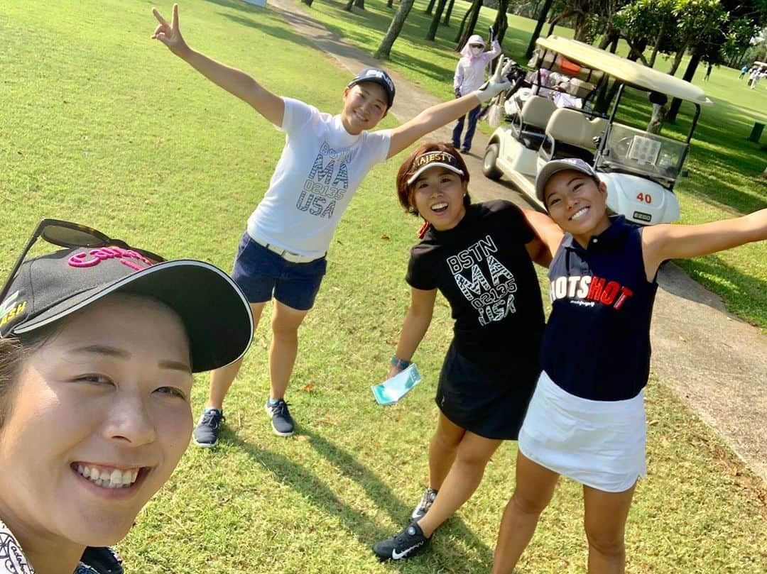 中山三奈さんのインスタグラム写真 - (中山三奈Instagram)「久しぶりの台湾ツアー⛳️💚﻿ 今週は中国ツアーとの共同開催です😄✨﻿ 相方の莉乃と中国ツアーに出てる妹のパークちゃんと亜実ちゃんとみんなで練ランしましたよー！﻿ 明日から頑張ってきます💪🏾💪🏾😎🖤﻿ ﻿ #golf #ctbcladiesopen #ゴルフ」8月14日 19時29分 - minanakayama