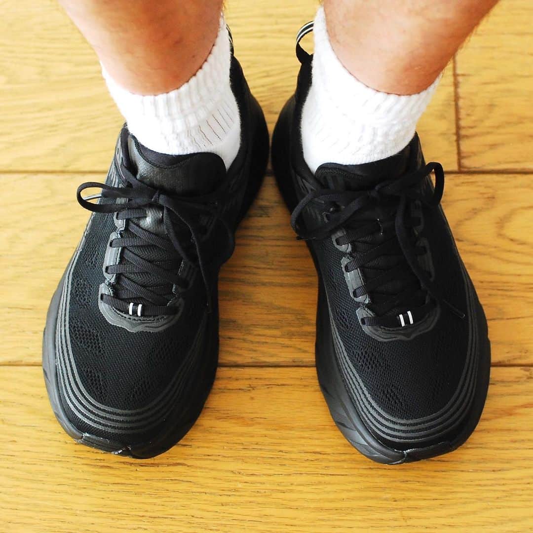 wonder_mountain_irieさんのインスタグラム写真 - (wonder_mountain_irieInstagram)「_ HOKA ONE ONE / ホカ オネ オネ “BONDI 6 WIDE” ￥22,680- _ 〈online store / @digital_mountain〉 https://www.digital-mountain.net/shopdetail/000000009818/ _ 【オンラインストア#DigitalMountain へのご注文】 *24時間受付 *15時までのご注文で即日発送 *1万円以上ご購入で送料無料 tel：084-973-8204 _ We can send your order overseas. Accepted payment method is by PayPal or credit card only. (AMEX is not accepted)  Ordering procedure details can be found here. >>http://www.digital-mountain.net/html/page56.html _ #HOKAONEONE #ホカオネオネ #RINCON shirts→ #engineeredgarments ￥29,160- pants→ #engineeredgarments ￥35,640- mobile strap→ #EPM ￥7,344- watch→ #nigelcabourn ￥31,320- _ 本店：#WonderMountain  blog>> http://wm.digital-mountain.info/blog/20190814-1/ _ 〒720-0044  広島県福山市笠岡町4-18  JR 「#福山駅」より徒歩10分 (12:00 - 19:00 水曜定休) #ワンダーマウンテン #japan #hiroshima #福山 #福山市 #尾道 #倉敷 #鞆の浦 近く _ 系列店：@hacbywondermountain _」8月14日 19時51分 - wonder_mountain_