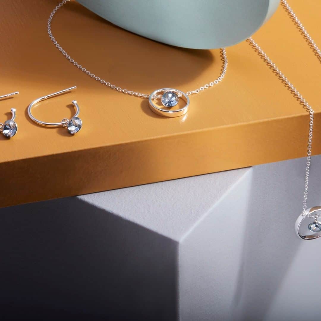アクセサライズのインスタグラム：「Embellished with crystals from Swarovski®, we've blended baby blue details with our trademark sterling silver. Dainty enough for everyday wear, it’ll be a staple among your collection. 🔍 Earrings - 7814514000 🔍 Bracelet - 7840524000 🔍 Necklace - 7821654000  Tap the link in the bio to shop now.  #Accessorize #ACCZSterlingSilver」
