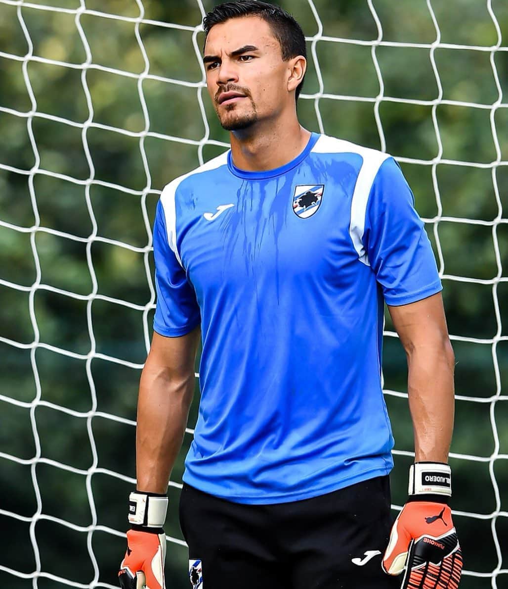 エミリオ・アウデロのインスタグラム：「Keep on working!! #focus #training #summer #sampdoria #preseason」