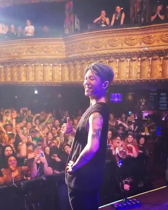 のインスタグラム：「Thanks CHICAGO!!!! 👍🏻👍🏻😉❤️#NoSleepTillTokyo」