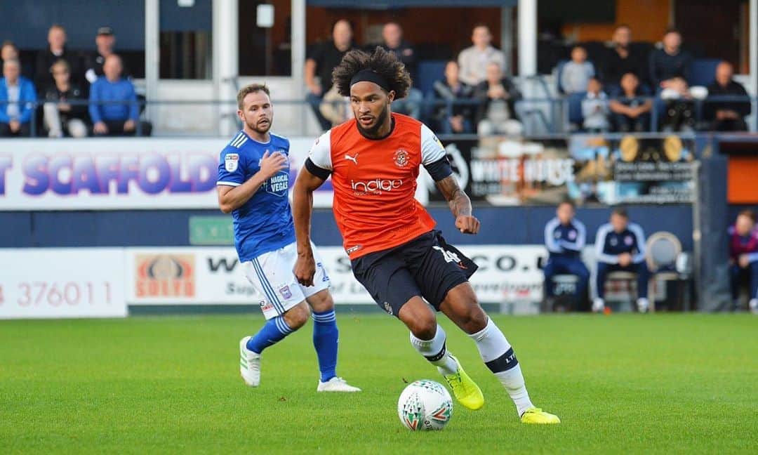アイザイア・ブラウンのインスタグラム：「Feels good to be back out there🧡」