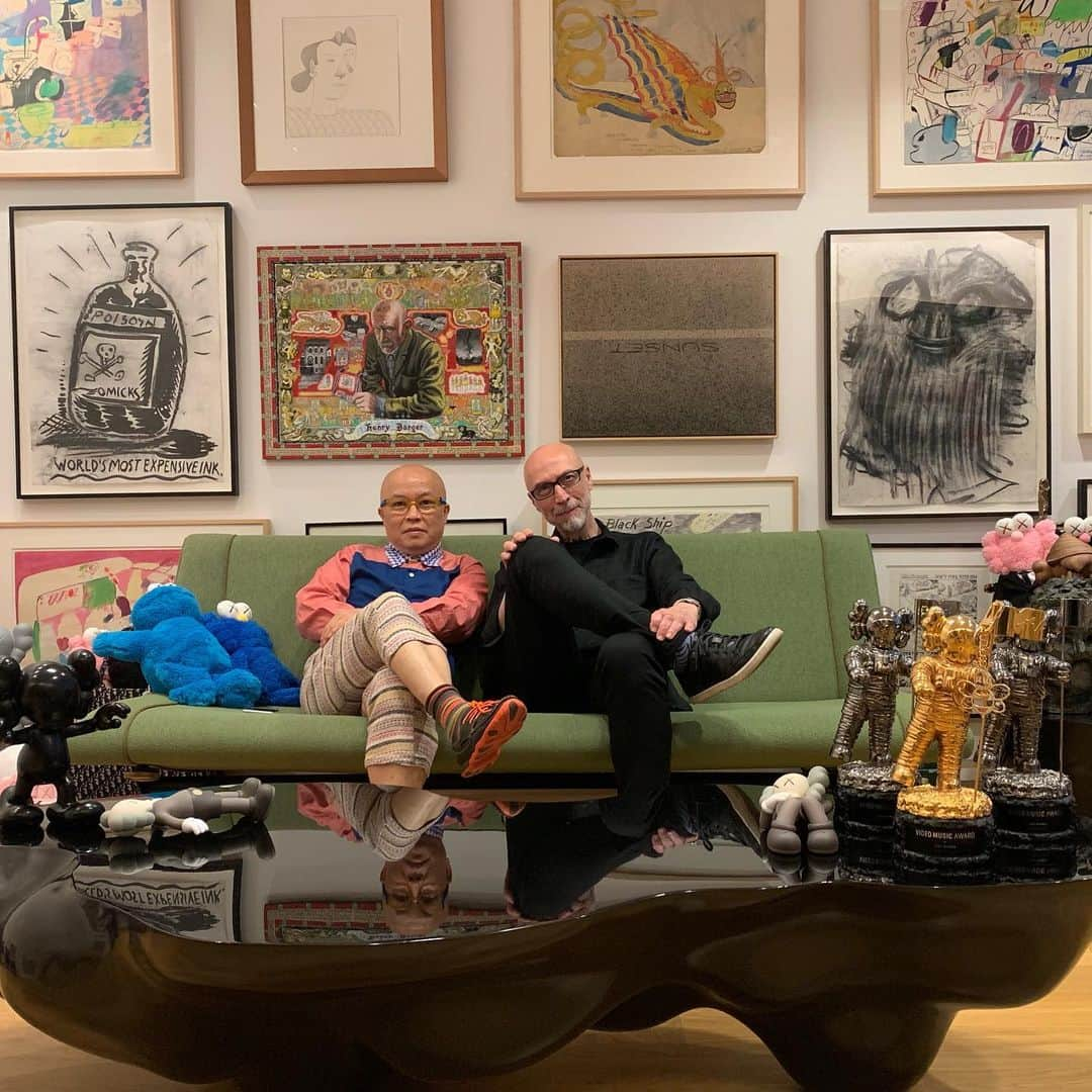 KAWSONEさんのインスタグラム写真 - (KAWSONEInstagram)「Two greats... @phong.h.bui & @frank.maresca thanks for the visit!」8月14日 20時30分 - kaws