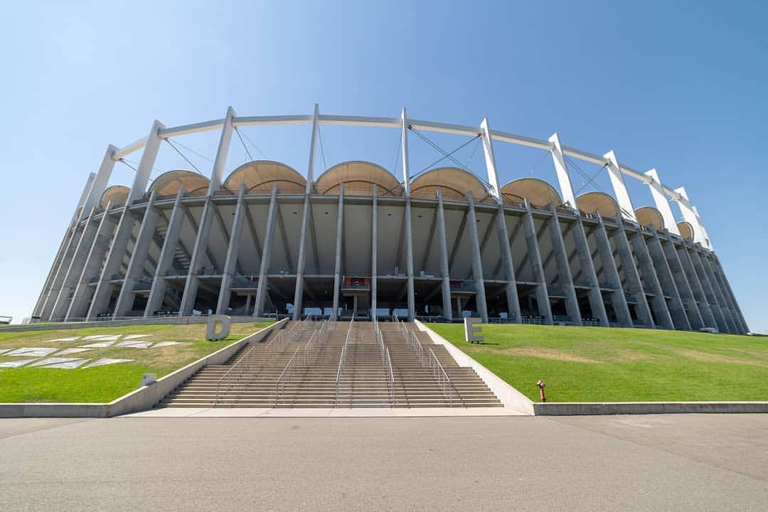 メタリカさんのインスタグラム写真 - (メタリカInstagram)「The last leg of the 2019 Euro Stadium tour begins tonight in Bucharest!  Doors: 16.30 Bokassa: 17.45 Ghost: 18.45 Metallica: around 20.15! #MetInBucharest #WorldWired #Metallica」8月14日 20時48分 - metallica