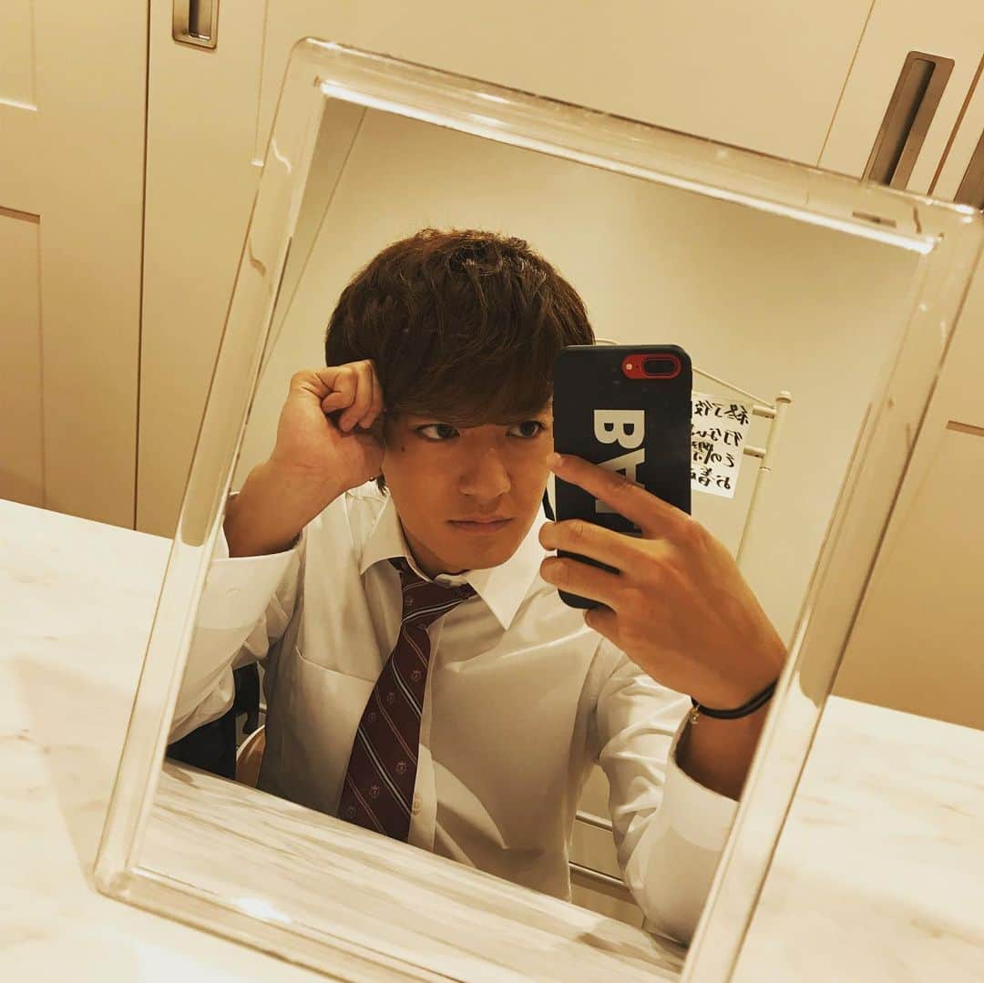 大倉士門さんのインスタグラム写真 - (大倉士門Instagram)「こないだ仕事で制服を。。 26歳で制服。 制服歴14年。」8月14日 20時57分 - shimonsmile