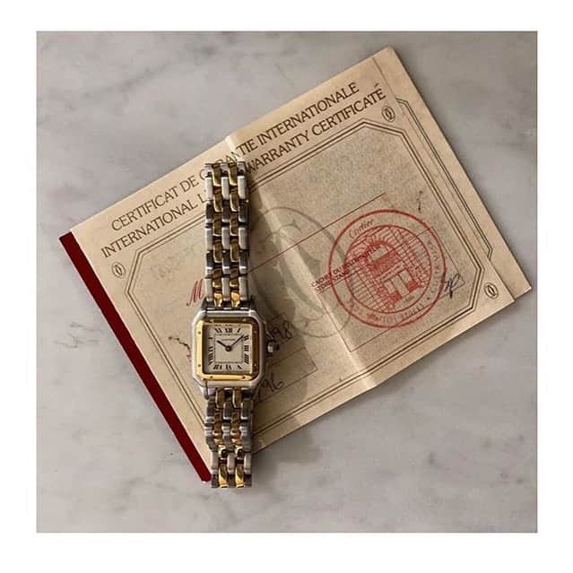 のインスタグラム：「-HIROB LUMINE新宿店-﻿ ﻿ ・Vintage Cartier﻿ ・パンテール  SM﻿ ・¥310,000+tax﻿ ﻿ 90年代のヴィンテージ﻿ 当時の国際保証書がのこってました🐈 ﻿ tel:03-5908-2680﻿ ﻿ #hirob﻿ #hirobshinjyuku﻿ #baycrews﻿ #antiquewatch﻿ #vintagewatch﻿ #cartier﻿ ﻿ #ヒロブ﻿ #ヒロブ新宿﻿ #ベイクルーズ﻿ #アンティークウォッチ﻿ #ヴィンテージウォッチ﻿ #カルティエ﻿ ﻿ #卡地亚 #baycrews #2019ss_baycrews ﻿﻿﻿﻿﻿﻿﻿﻿﻿﻿﻿﻿﻿﻿﻿﻿﻿﻿﻿﻿﻿﻿﻿﻿﻿﻿﻿﻿﻿﻿﻿﻿﻿﻿﻿﻿﻿﻿﻿ #baycrews40周年」