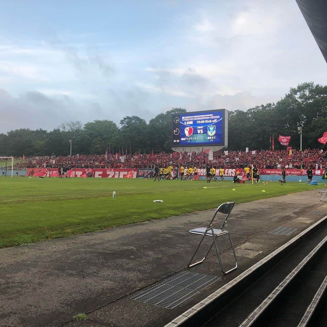 ジーコさんのインスタグラム写真 - (ジーコInstagram)「Uma ótima vitoria que nos coloca nas oitavas da Copa do Imperador.4x0 no Tochigi da 2 divisão.Esses jogos na maioria das vezes se tornam difíceis ate sair o 1 gol.Foi o que aconteceu hoje. Parabens Kashima.」8月14日 21時09分 - zico