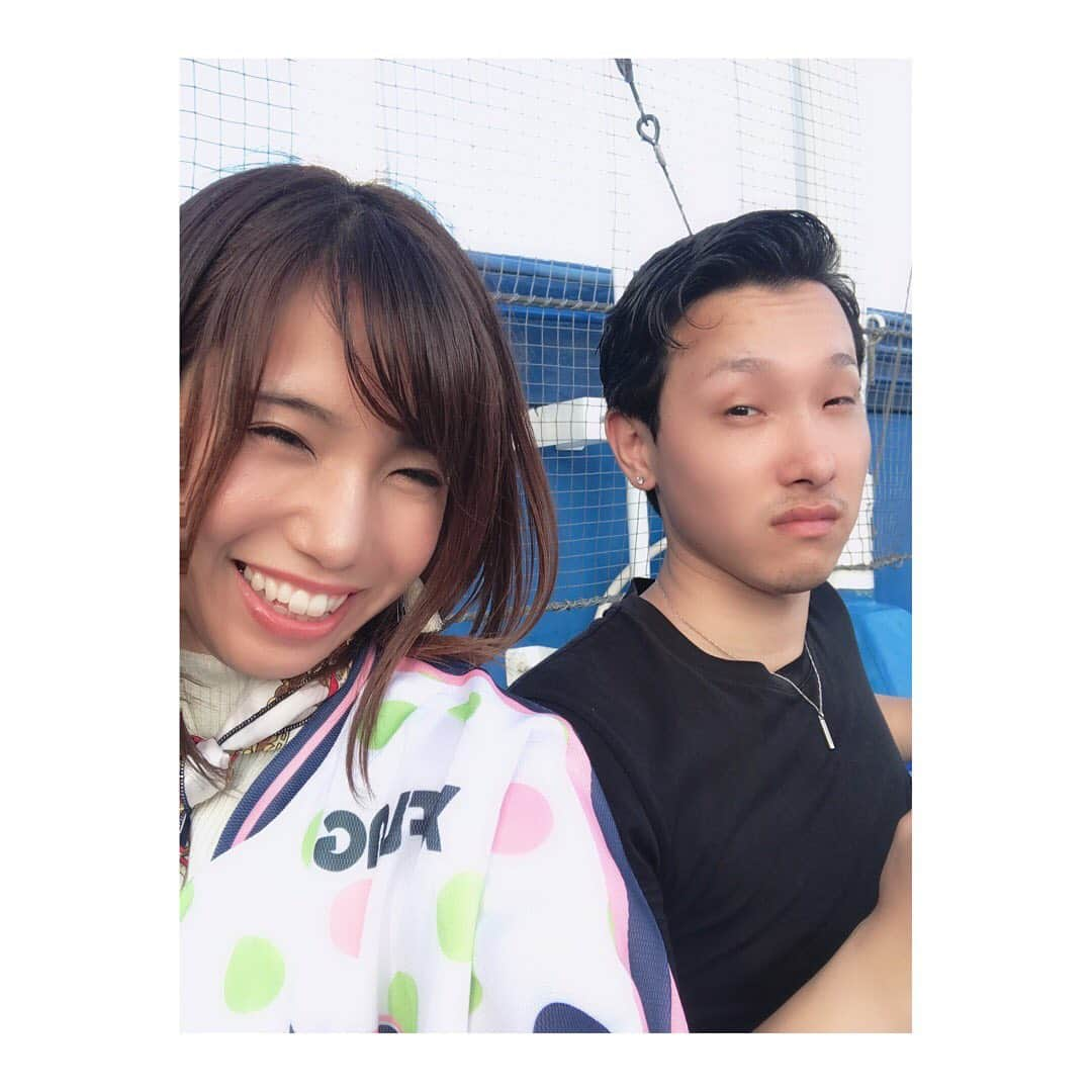 下門美春さんのインスタグラム写真 - (下門美春Instagram)「久しぶり弟。 久しぶり勝利。 楽しかったー！ バッティングとシェイクシャックも！🥴✨ 3枚目は詐欺写真です。笑笑 #ヤクルト #スワローズ #yakult #swallows #女の子はタイトスカート捲りあげたりしないけどねー」8月14日 21時33分 - 38shimo