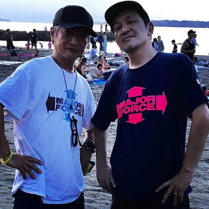 ANI さんのインスタグラム写真 - (ANI Instagram)「森戸の浜の盆踊りで完ちゃんに遭遇。 Tシャツとビーサンお揃でした🎵 #MAJORFORCE Posse」8月14日 21時48分 - sdp_ani