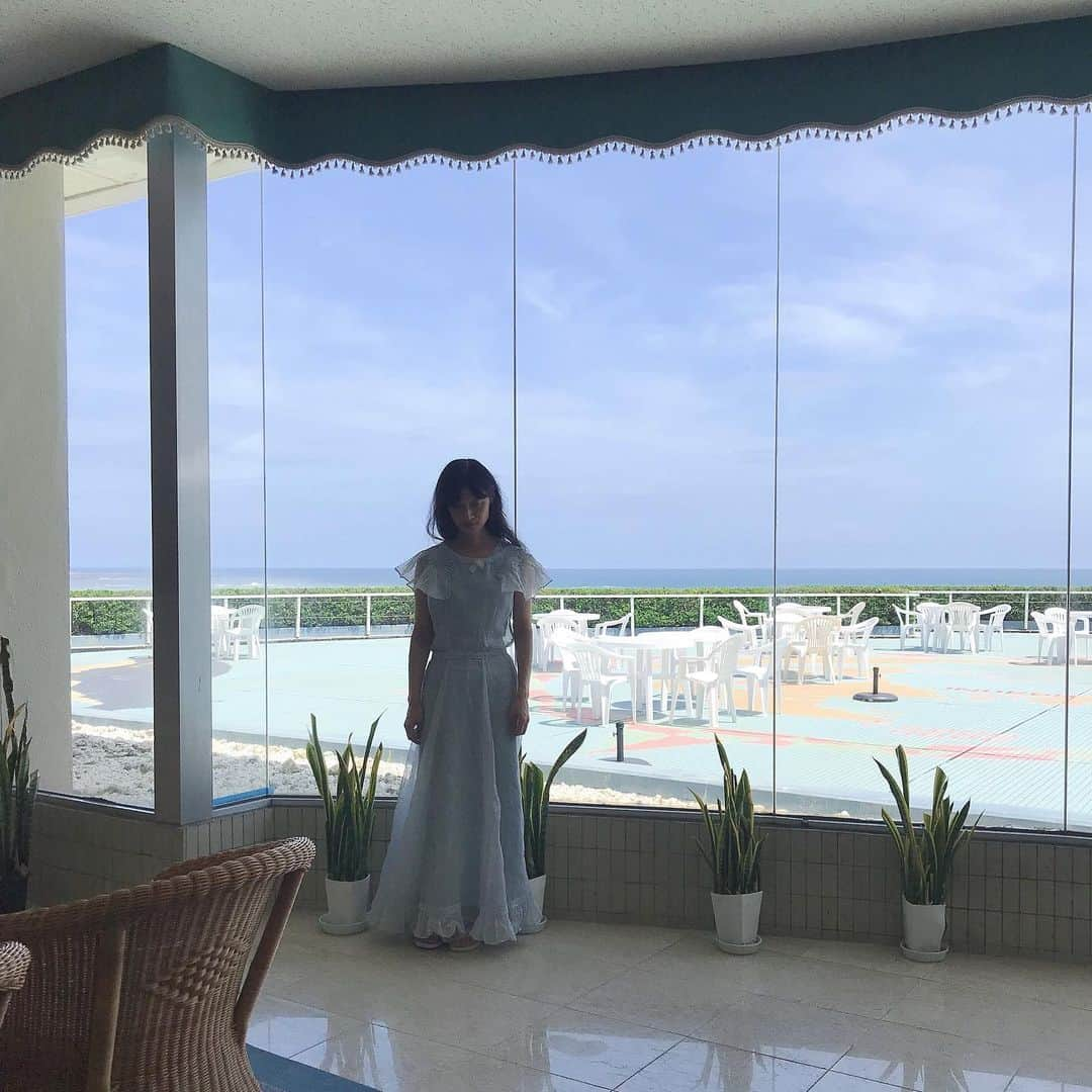 小藪奈央さんのインスタグラム写真 - (小藪奈央Instagram)「By the sea ♒︎」8月14日 21時59分 - nao_now