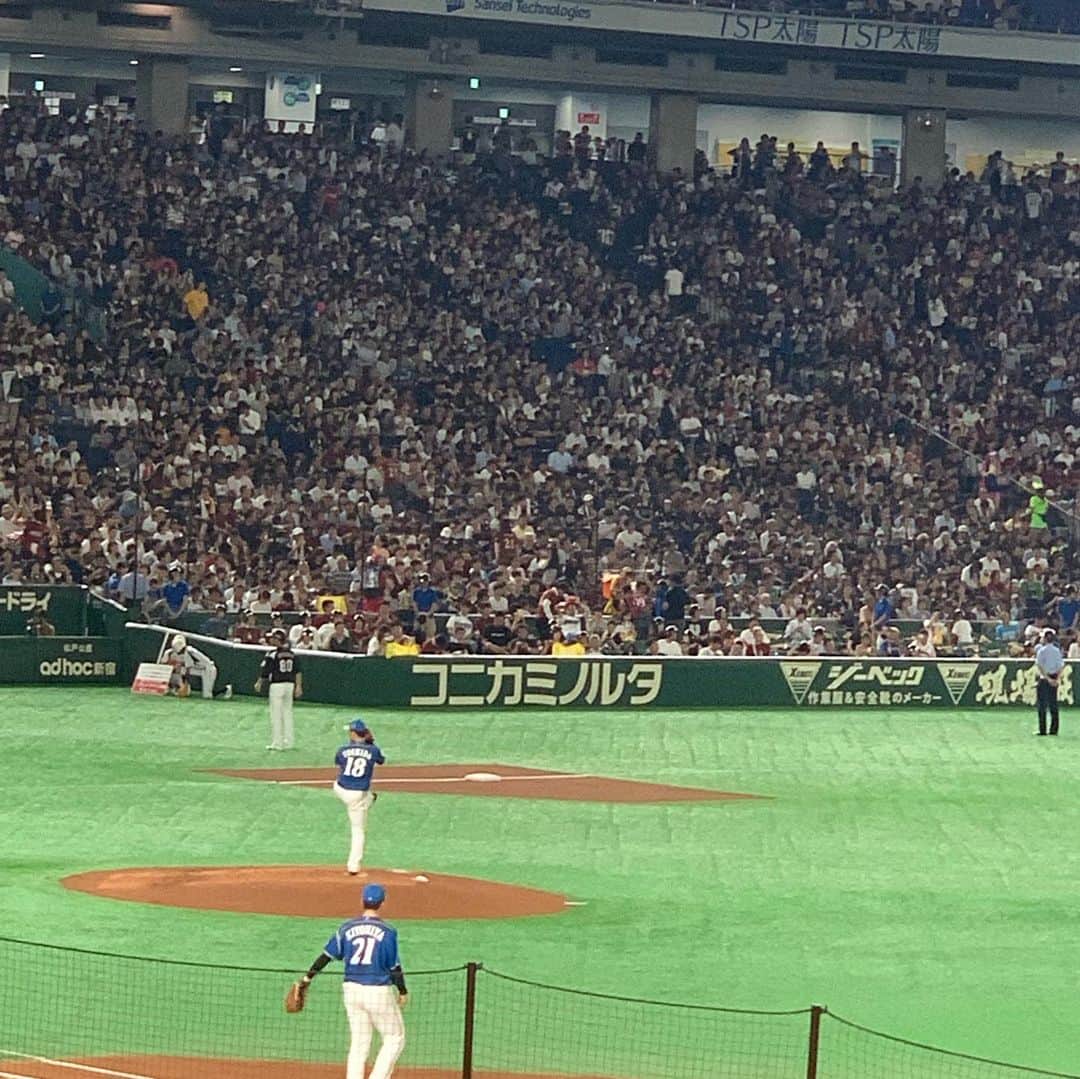 渡部建のインスタグラム：「本日 日ハム対ロッテ観戦！見所たくさん。 吉田輝星東京初先発、清宮四番、万波プロ入り初先発、小島和哉プロ入り初勝利！  #北海道日本ハムファイターズ #千葉ロッテマリーンズ #吉田輝星 #万波中正 #清宮幸太郎 #小島和哉」