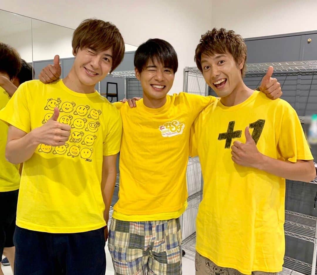 BOYS AND MENさんのインスタグラム写真 - (BOYS AND MENInstagram)「❶❷スペシャルイベント❗️ 懐かしの3人組😆 ❸❹フォーチュンラジオ📻 祭nine.の高崎寿希也も一緒でした👍  #ボイメン #辻本達規 #勇翔 #土田拓海 #キッズキャラバン隊 #本田剛文 #平松賢人 #祭nine #高崎寿希也 #フォーチュンラジオ」8月14日 22時56分 - boysandmen_official