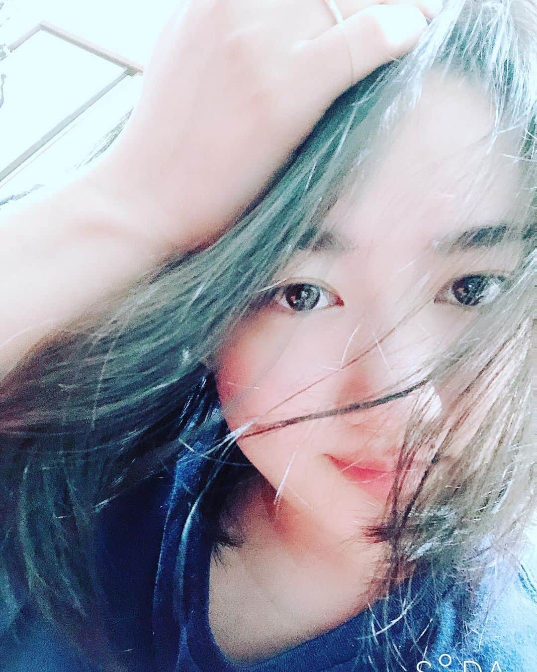 西平風香さんのインスタグラム写真 - (西平風香Instagram)「おはよー。髪ぼっさ。」8月15日 4時26分 - fuukanishihira