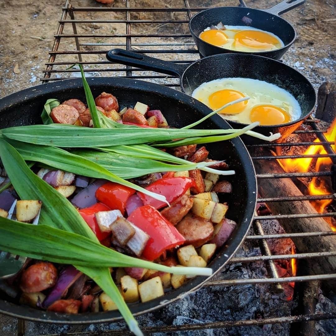 REIさんのインスタグラム写真 - (REIInstagram)「Make us hungry. Share your favorite camp cooking photo with us using #REIchallenge. You might be featured!  Photo: @jason_haff in Mammoth Cave National Park, #Kentucky. #OptOutside」8月14日 23時00分 - rei
