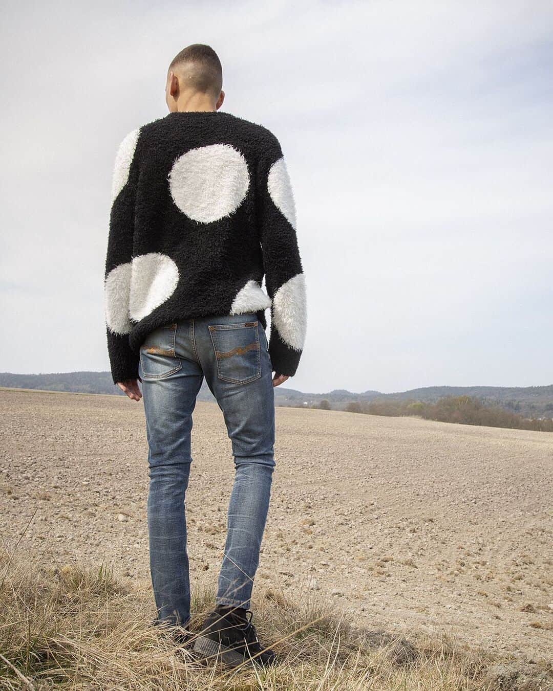 のインスタグラム：「Fall 2019 - ’Uncommon People’ drop 2 now available at Repair Shops and nudiejeans.com. View FALL 2019 in highlights to see more. Shop link in bio . . . #nudiejeans」