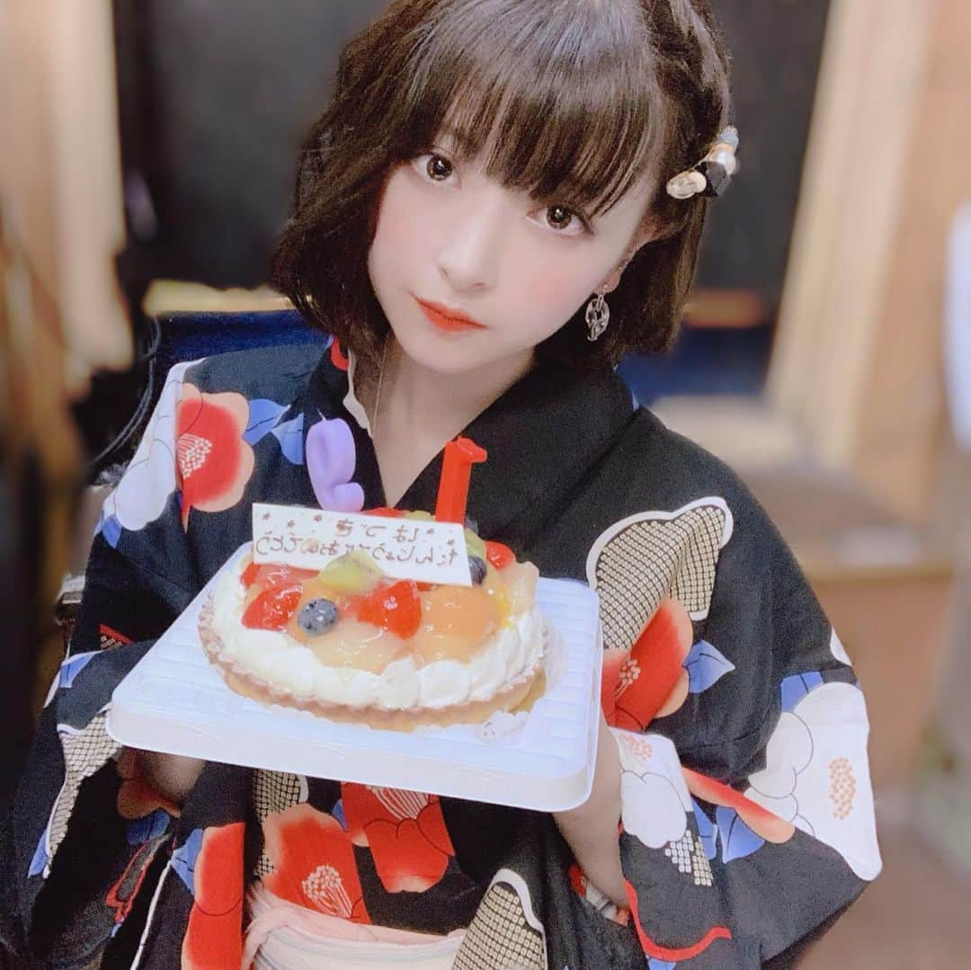 木村葉月さんのインスタグラム写真 - (木村葉月Instagram)「先日、１９歳に なりました 🌷」8月14日 23時14分 - 82ki_82ki