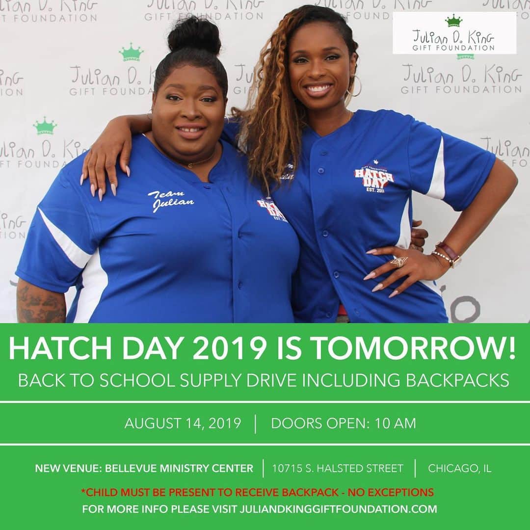 ジェニファー・ハドソンのインスタグラム：「Today is the day !!! Make sure you guys remember to come out for hatch day . Doors open at 10AM . Make sure you bring the child who you are getting schools supplies for with you . See you guys there .  When : Today @ 10AM Where : 10715 s Halsted」