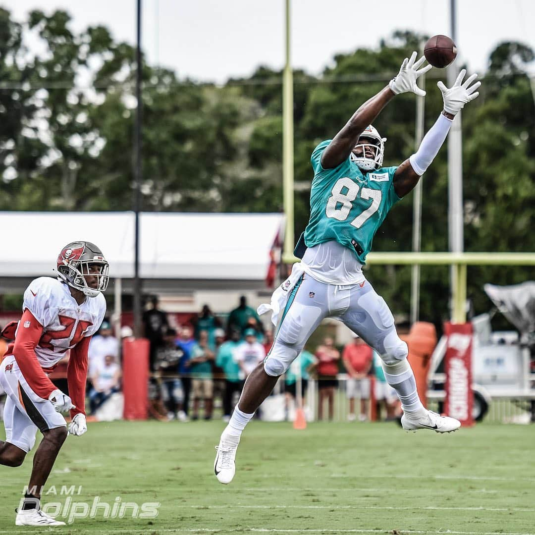 マイアミ・ドルフィンズさんのインスタグラム写真 - (マイアミ・ドルフィンズInstagram)「🆙🆙🆙」8月14日 23時20分 - miamidolphins