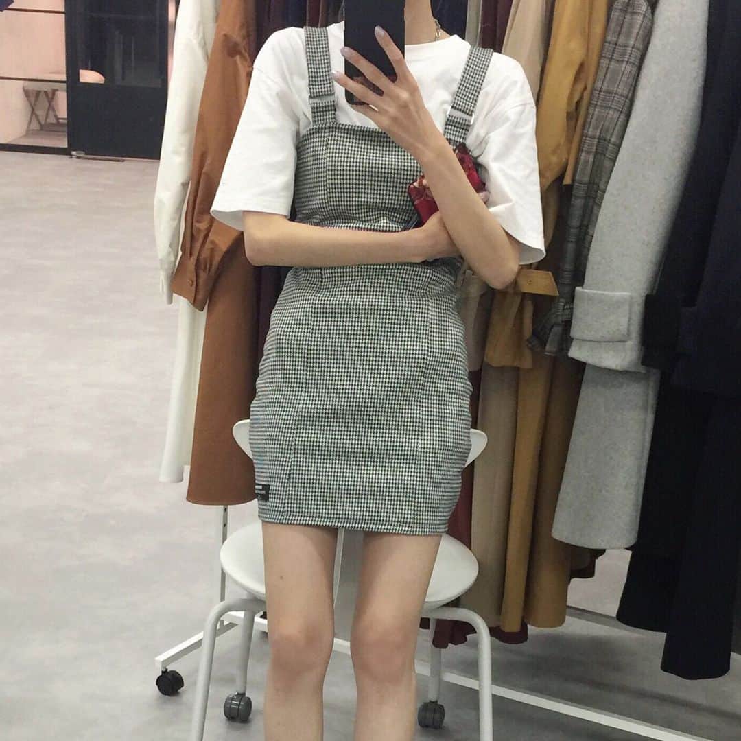 Hello♡のインスタグラム：「ㅤㅤㅤㅤㅤㅤㅤㅤㅤㅤㅤㅤㅤ 暑過ぎて無理です...🥵 ㅤㅤㅤㅤㅤㅤㅤㅤㅤㅤㅤㅤㅤ」