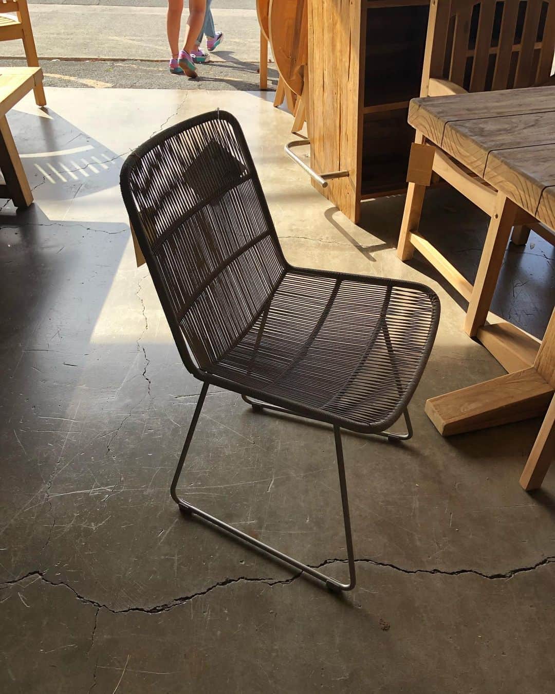 ミナ さんのインスタグラム写真 - (ミナ Instagram)「ㅠㅠ 너무 사오고싶었던 의자...」8月14日 23時48分 - bbang_93