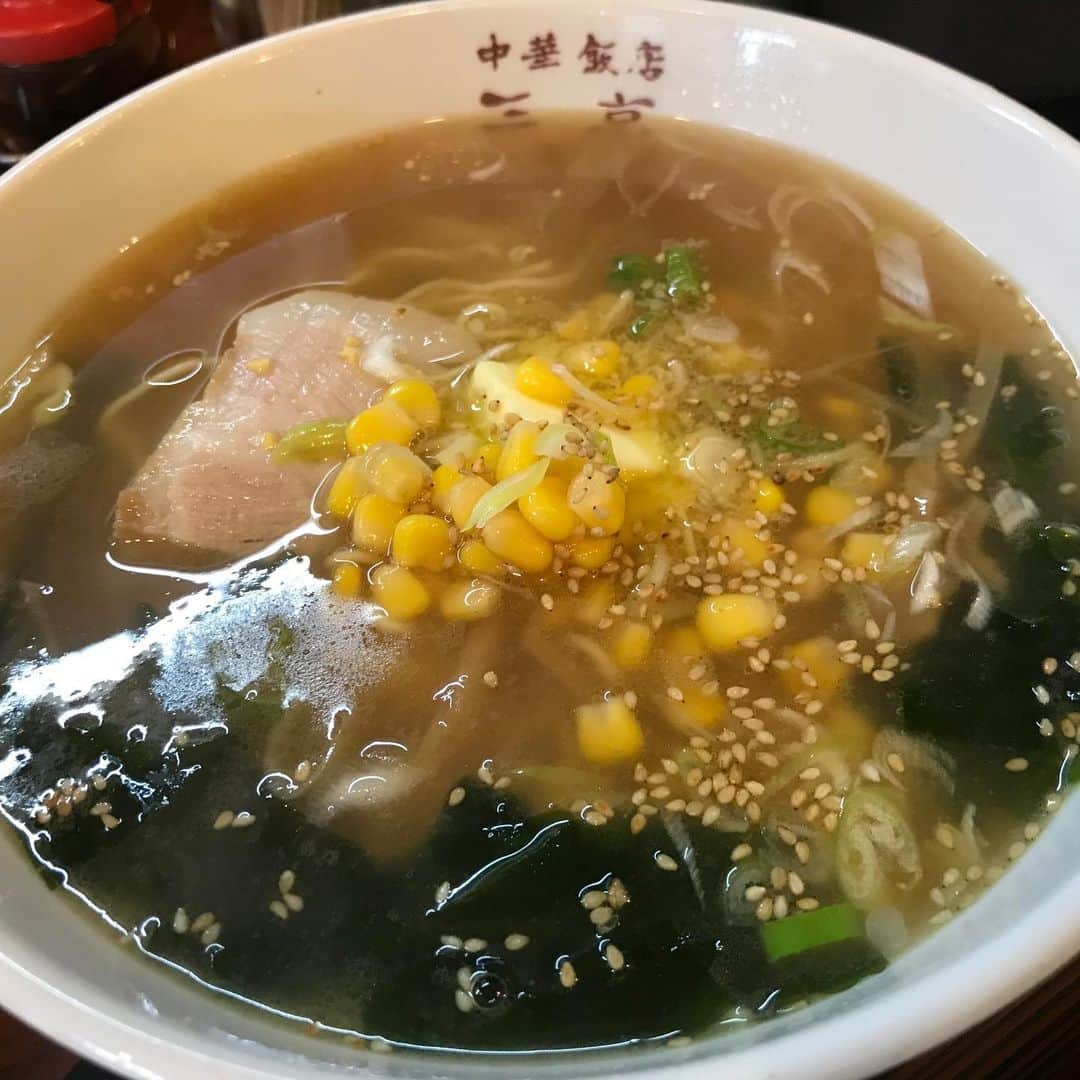 静岡グルメ情報さんのインスタグラム写真 - (静岡グルメ情報Instagram)「・ 味噌バターコースとチャーハンを食べに三京へ ・ 味噌バターにコースって最強コンビでしょ！ ・ チャーハンも美味しかったよ！ ・ また行く時は違うもの食べたい😍 ・ 外観めちゃめちゃ分かりにくいから注意 ・ #いいね返し #Shizuoka  #東海 #食べ物 #静岡グルメ #静岡ランチ #パン🥐 #インスタ映え #酒飲み #静岡 #静岡市街中ランチ #ラーメン🍜 #おすすめカフェ☕️#静岡市パン屋 #デザート #スイーツ🍰 #駿河区ランチ  #葵区ランチ #静岡市ランチ #静岡市グルメ #静岡市カフェ #静岡市 #美味しいもの大好き #食通 ・ ・ 静岡市の食通さんと繋がりたい 情報交換求む  もっと美味しい店知りたい ・ #followme #eat #grumet #food #cafe #lunch」8月14日 23時50分 - syokutsuu_itete_in_shizuoka