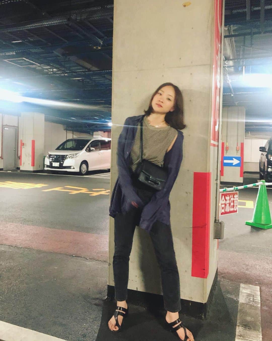 のインスタグラム：「ライオンキング観てきました🦁 声優さんみんな歌が上手くて感激でした👏 1日メイク直さずにいたら顔がテッカテカな私です。おやすみなさい。 #ライオンキング #特にシンバの子供時代の声の子がうますぎ🤔 #ティモンのミキも上手い🤣👏 #🦁 #mihonano」
