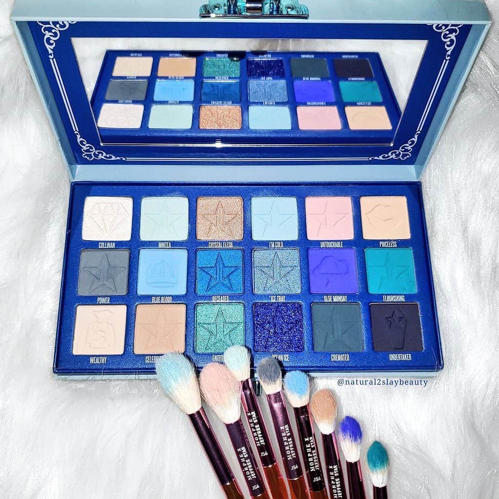 Jeffree Star Cosmeticsさんのインスタグラム写真 - (Jeffree Star CosmeticsInstagram)「18 rich shades of pure perfection 😭🙌🏽💙 Our #BLUEBLOOD palette is one of a kind 💦 Photo by : @natural2slaybeauty 💎 #jeffreestarcosmetics #morphexjeffreestar」8月15日 0時00分 - jeffreestarcosmetics
